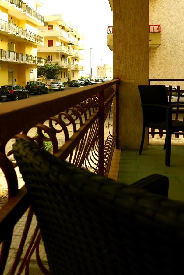 Casa Vacanze Vecchia Torre Gallipoli Eksteriør billede