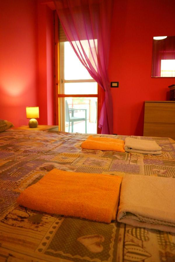 Casa Vacanze Vecchia Torre Gallipoli Eksteriør billede