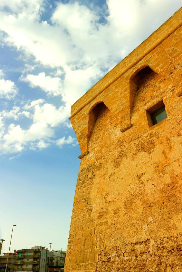 Casa Vacanze Vecchia Torre Gallipoli Eksteriør billede